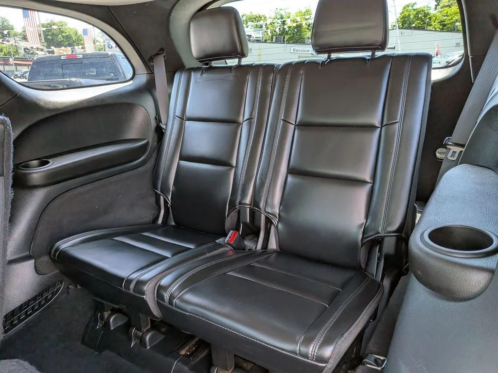 Used 2019 Black Dodge SXT Plus image 23