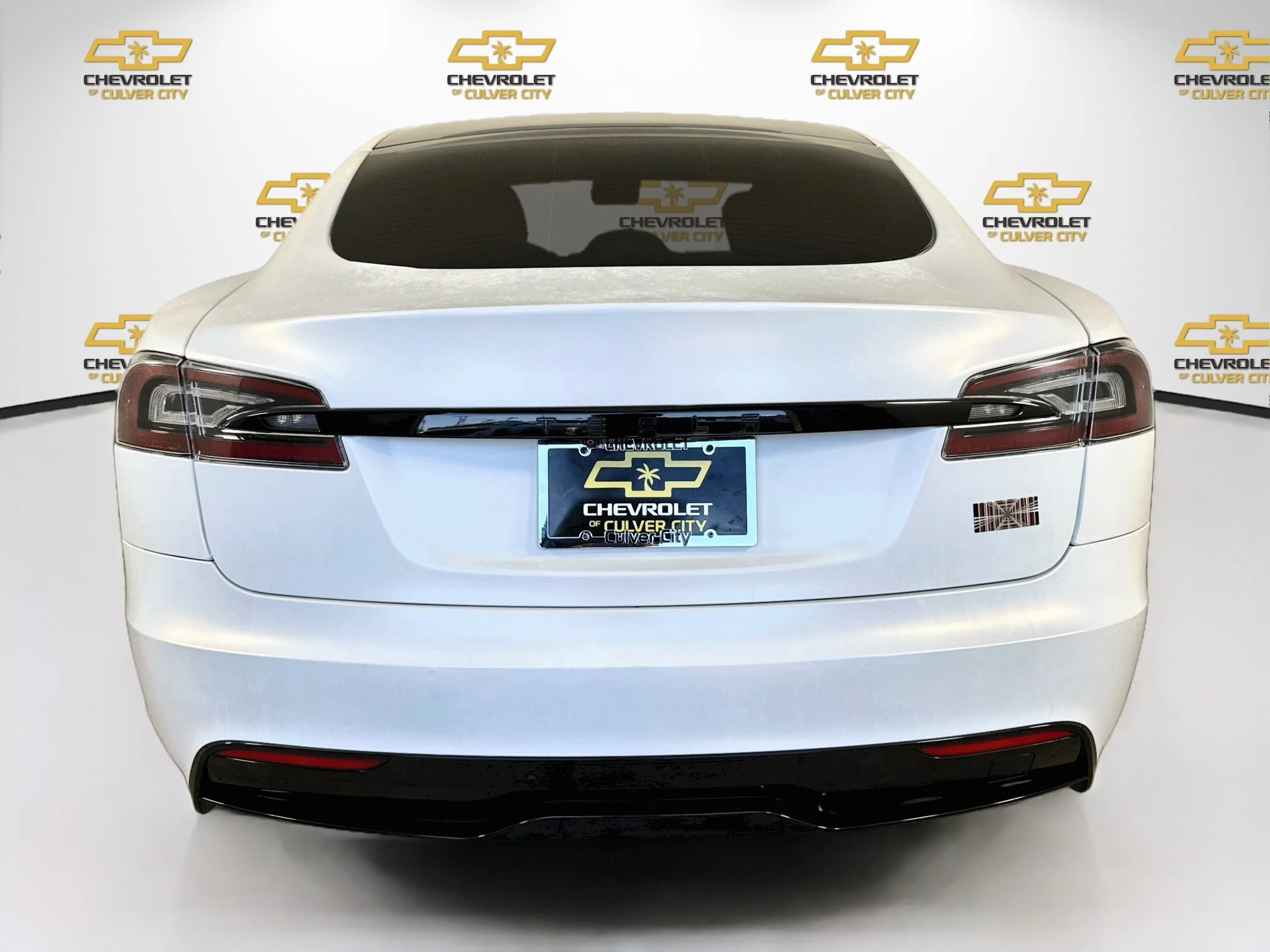 Used 2022  Tesla Plaid image 7