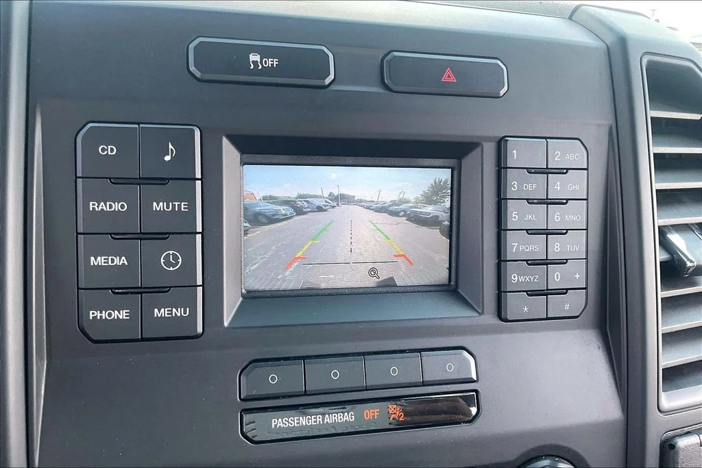 Used 2015 Black Ford XL image 20