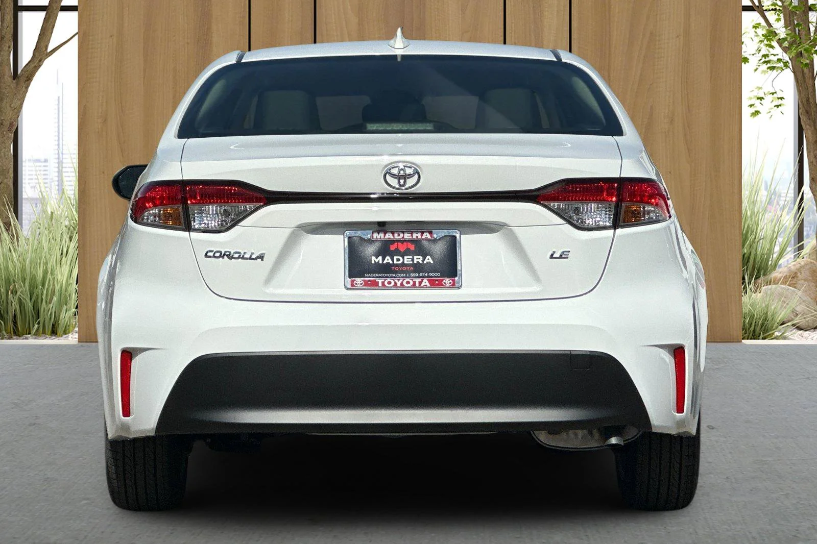 New 2027 Ice Cap Toyota LE image 5