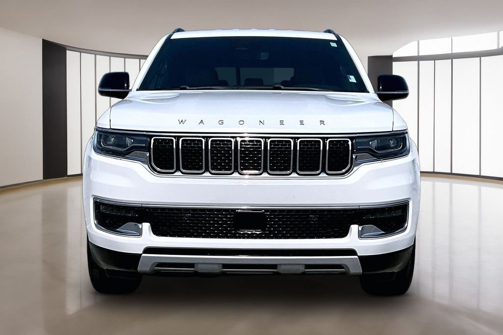 Used 2023 White Jeep Series II image 3