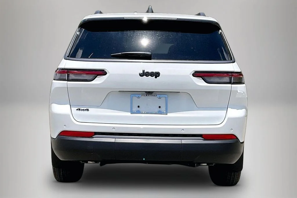 New 2026 Jeep Grand Cherokee L Laredo 4D Sport Utility