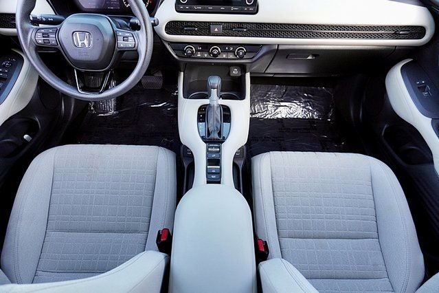 Used 2025 Gray Honda LX image 19