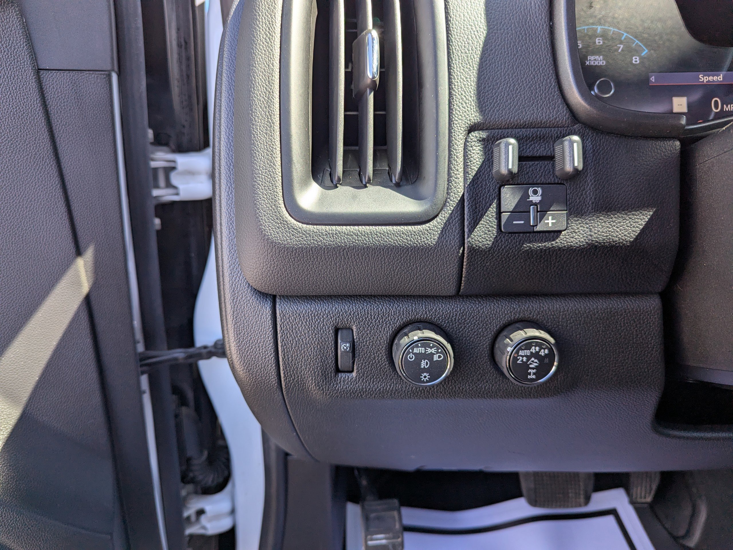 2021 Chevrolet Colorado ZR2 - Photo 14