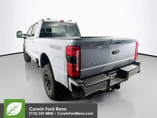 New 2026 Glacier Gray Metallic Tri-Coat Ford Lariat image 5