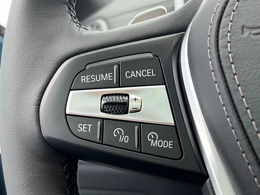 Used 2026 Blue BMW xDrive50e image 19
