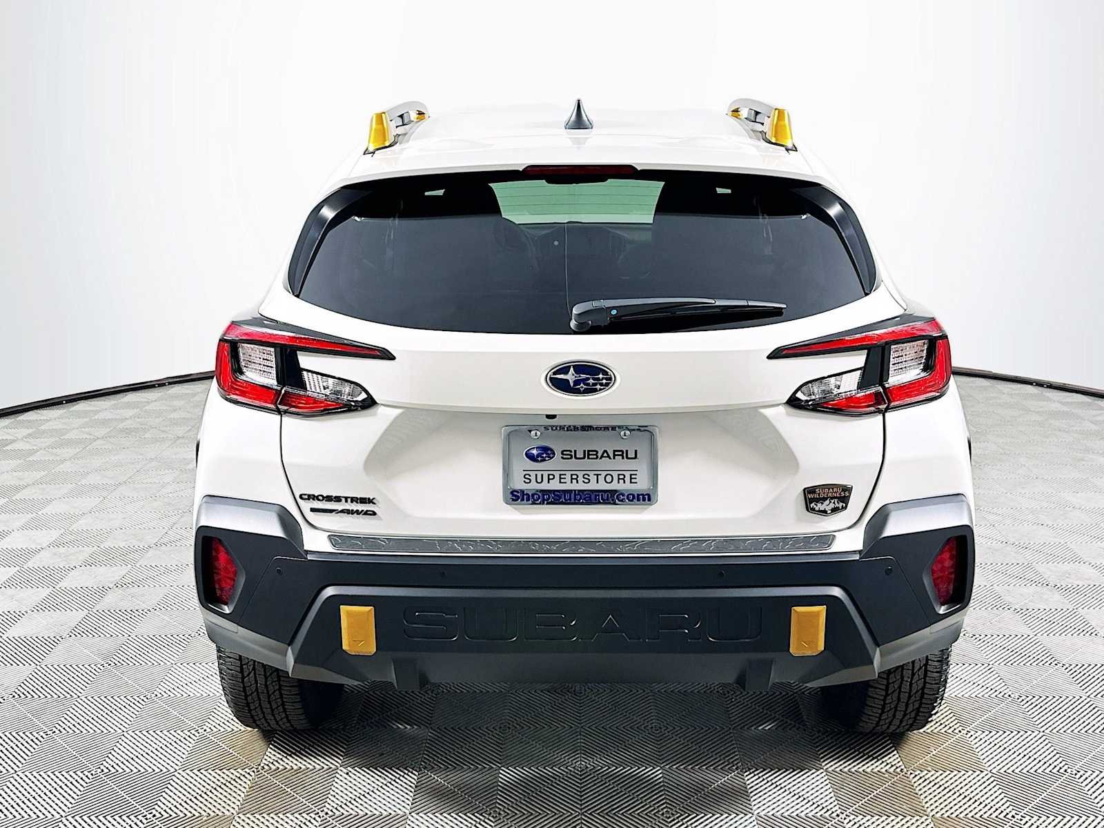 New 2026 CRYSTAL WHITE PEARL Subaru Wilderness image 6