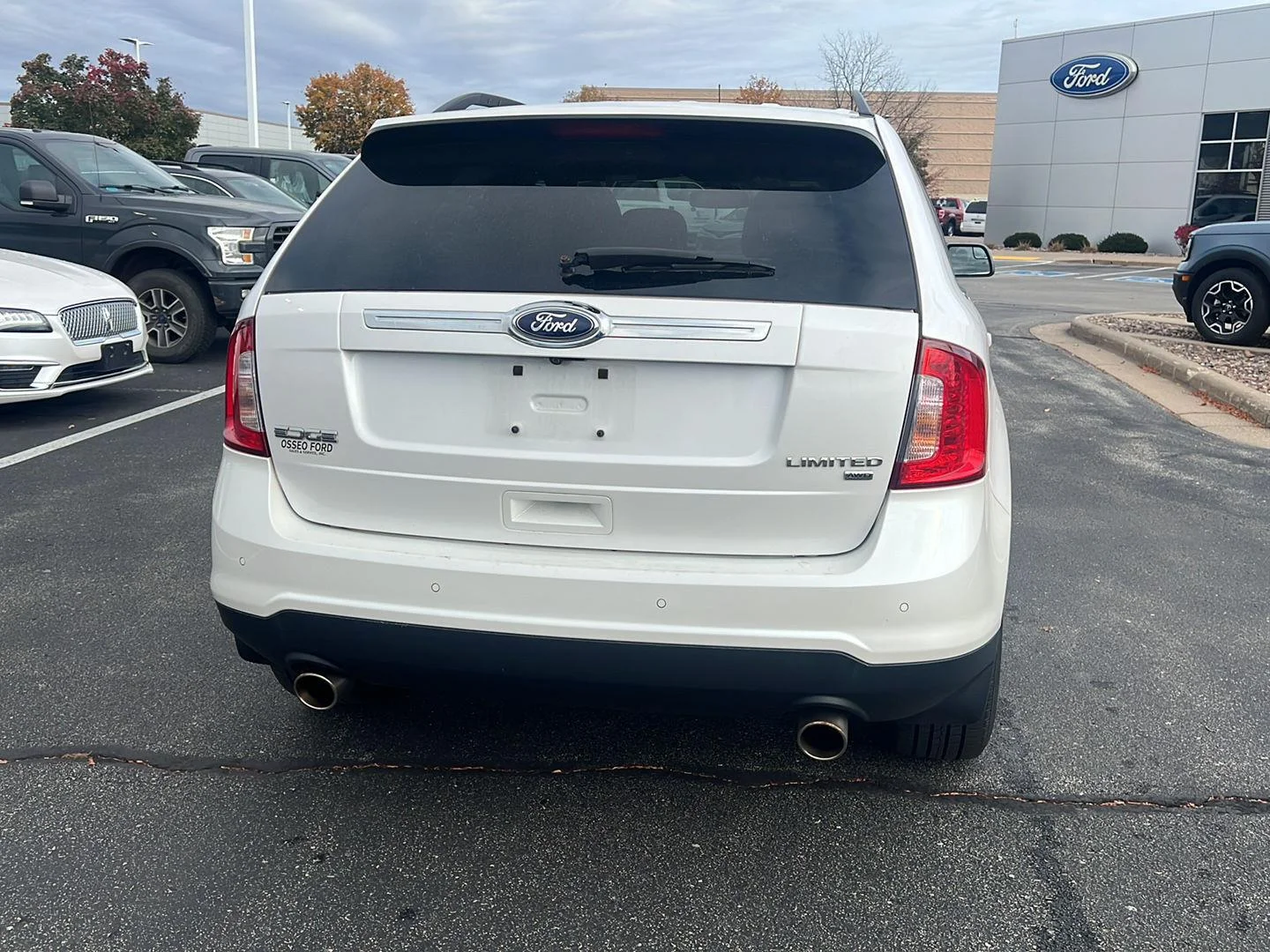 Used 2013 WHITE FORD TRUCK LIMITED image 6
