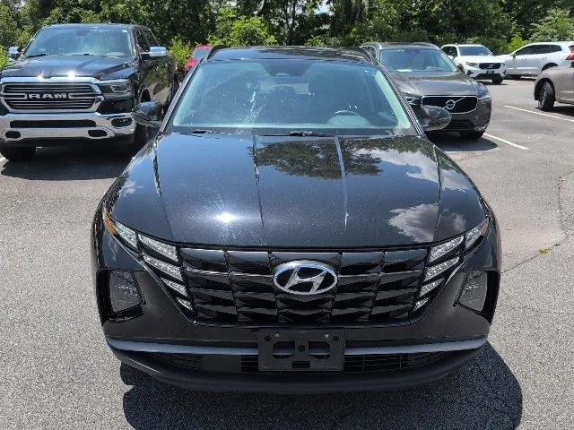 Used 2023 Black Hyundai Blue image 2
