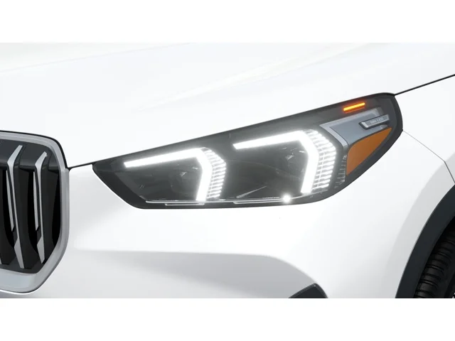 New 2027 Mineral White Metallic BMW  image 6