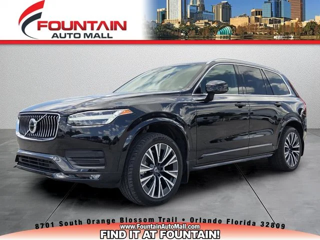 2020 Volvo XC90 T5 Momentum FWD's photo