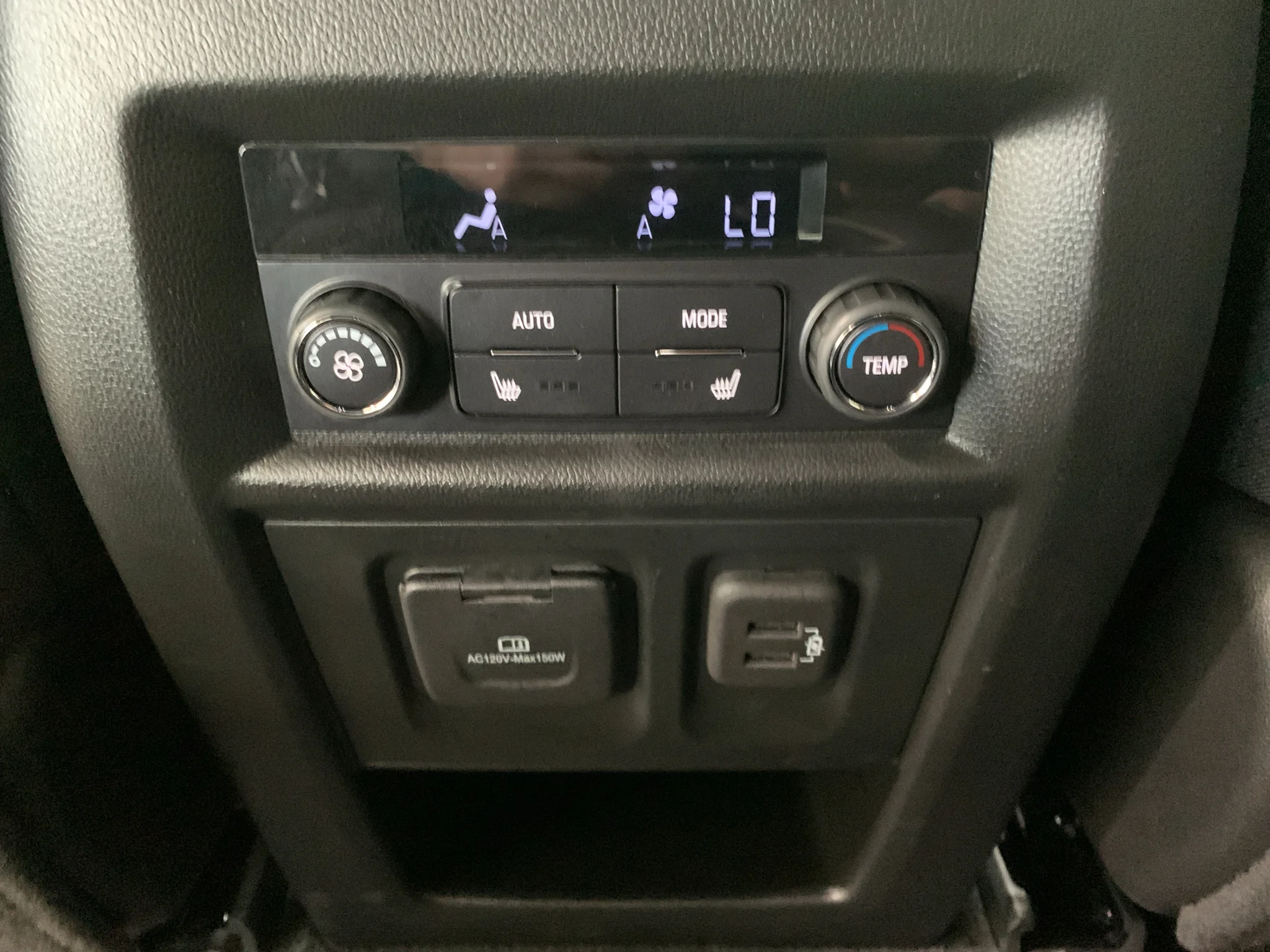 Used 2023 MOSAIC BLACK METALLIC Chevrolet Premier image 16