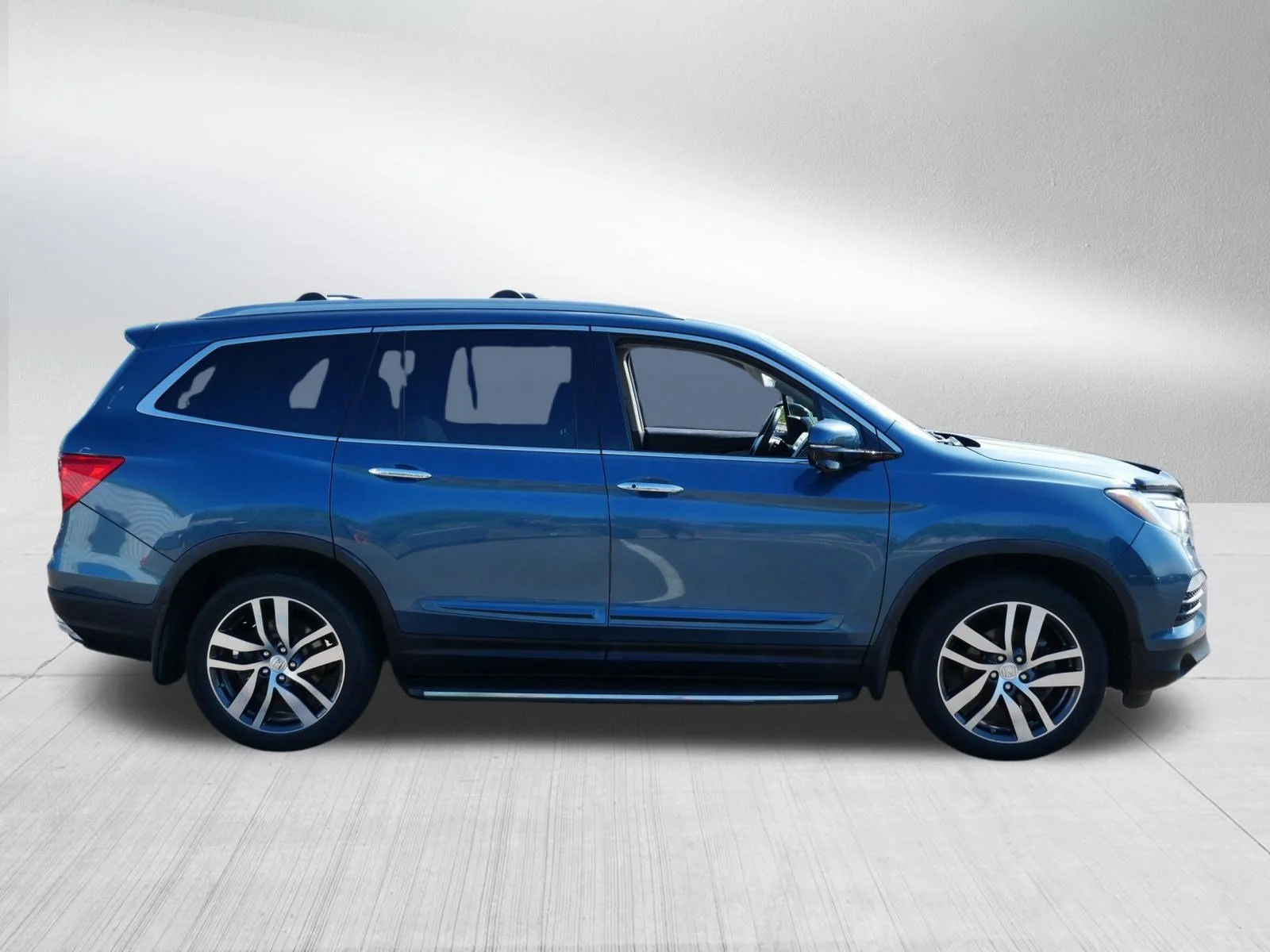 2017 Honda Pilot Touring - Photo 8