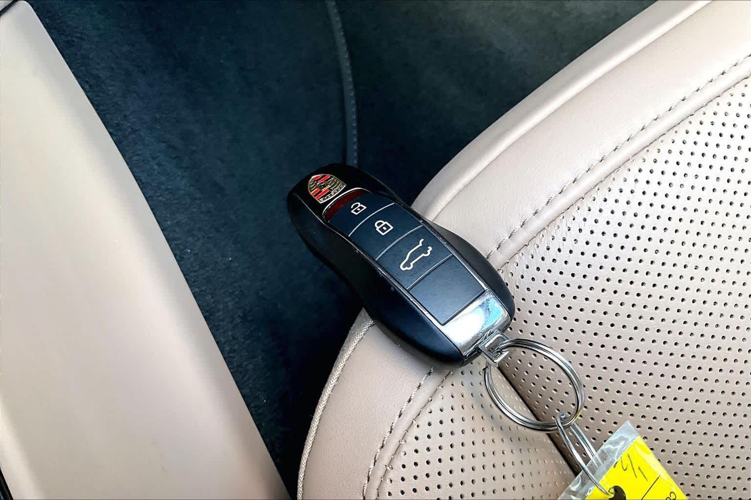 Used 2024 White Porsche  image 11