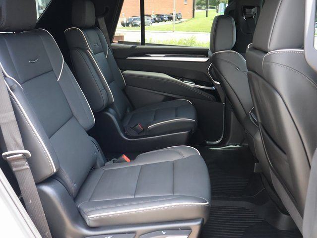 2026 Cadillac Escalade Sport - Photo 11
