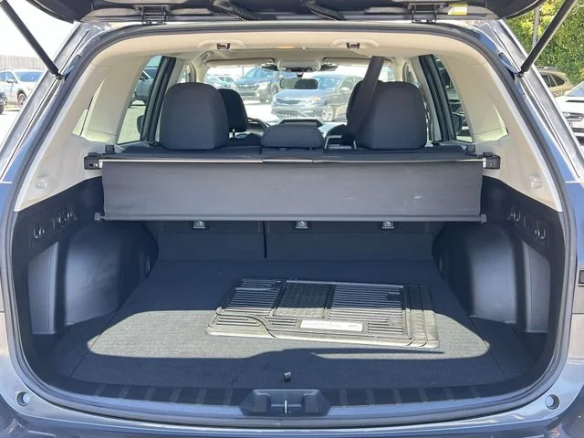 Certified Used 2024 Gray Subaru Premium image 40