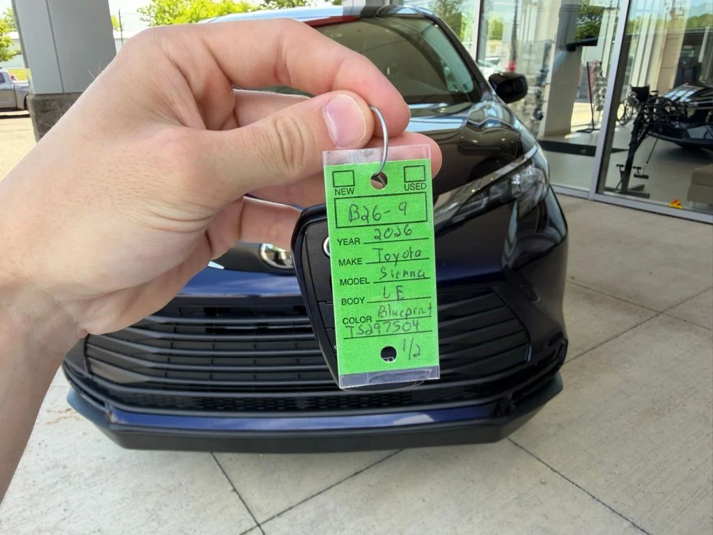 Used 2026  Toyota LE image 36