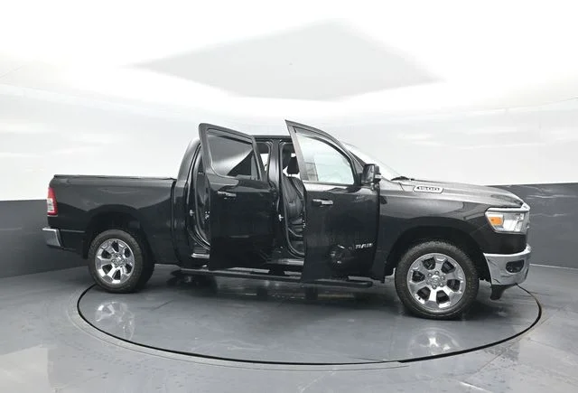 Certified Used 2020 Diamond Black Ram Big Horn/Lone Star image 28