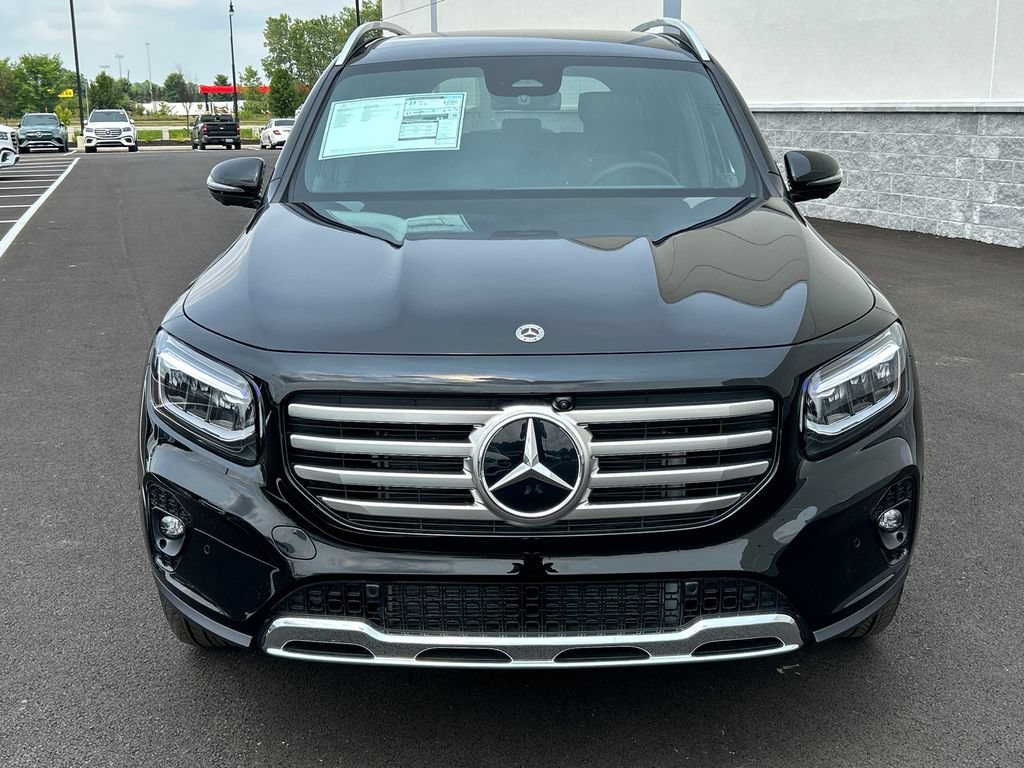 New 2026 Night Black Mercedes-Benz GLB 250 image 41