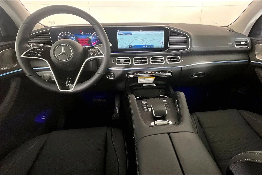 New 2026 Black Mercedes-Benz GLS 450 image 5