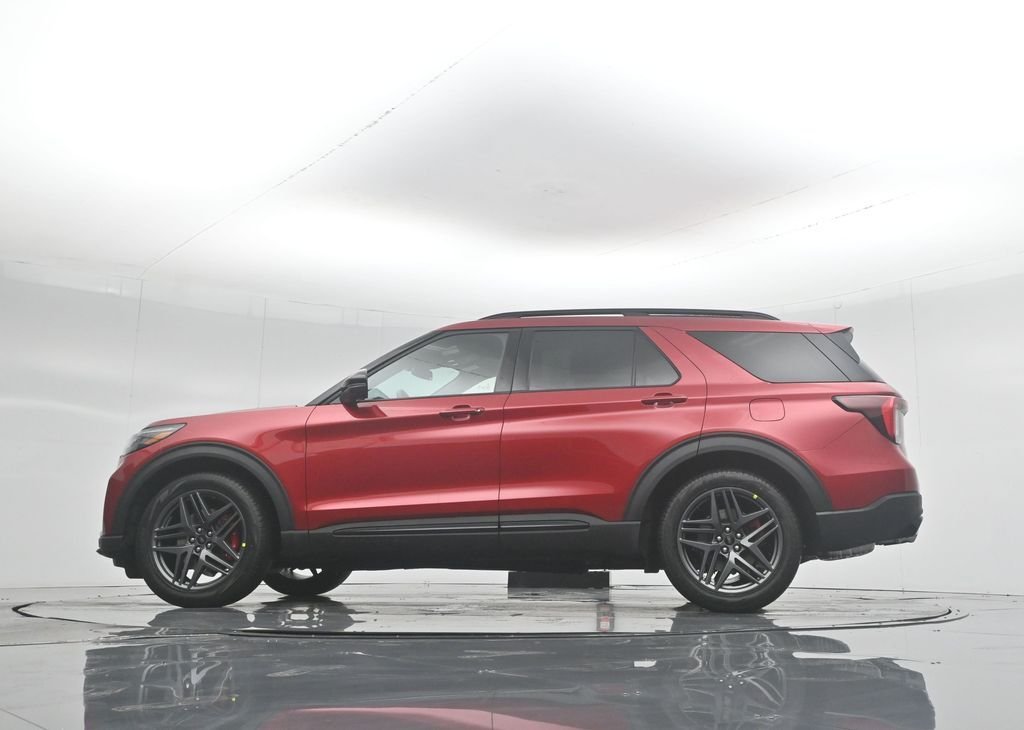 New 2026 Rapid Red Metallic Tinted Clearcoat Ford ST image 58