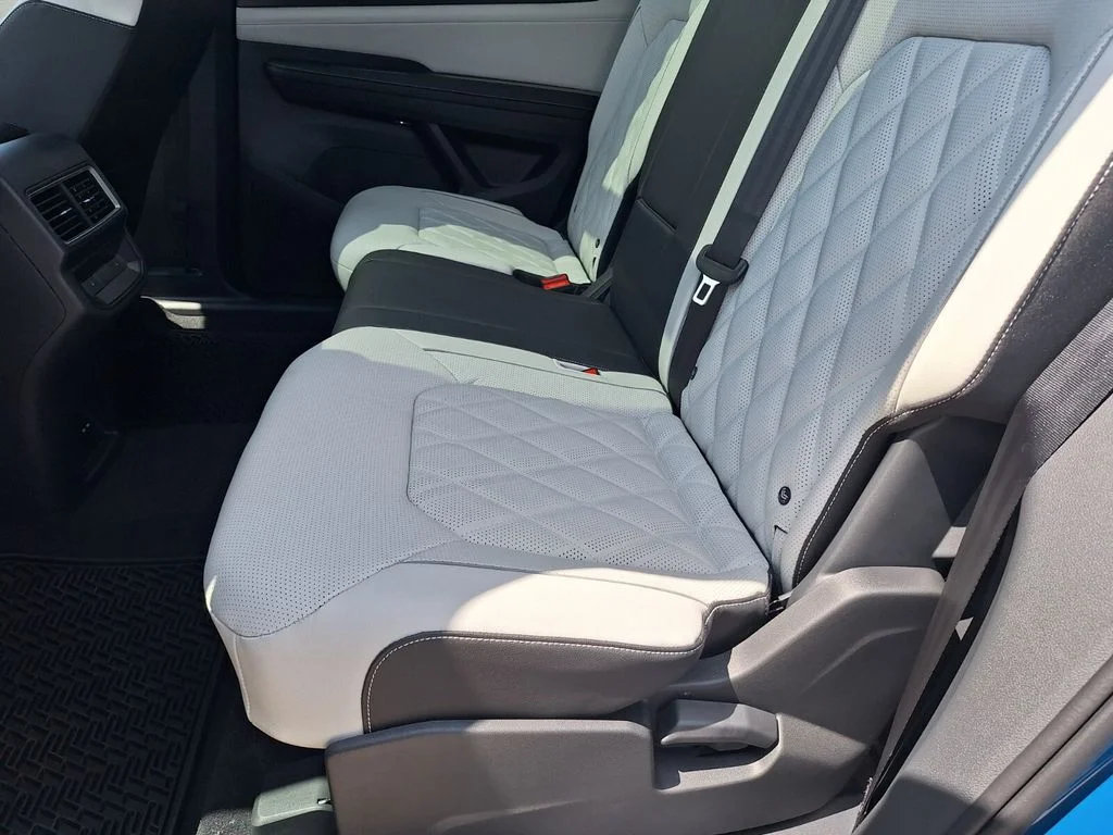 2026 Volkswagen Atlas Cross Sport SEL Premium R-LINE - Photo 23