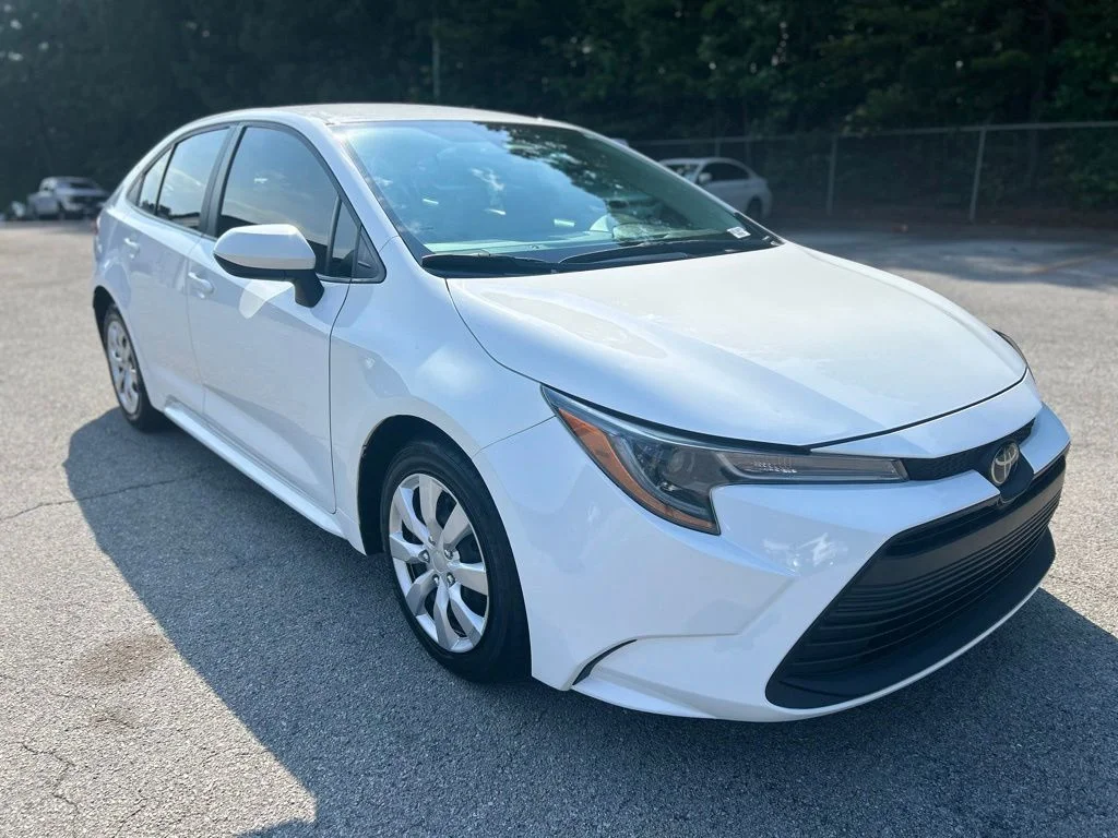 2024 Toyota Corolla LE CVT's photo