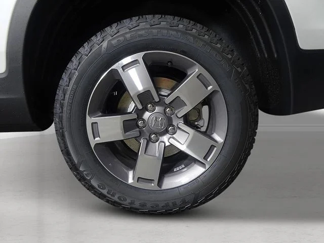 New 2026 Platinum White Pearl Honda RTL image 13