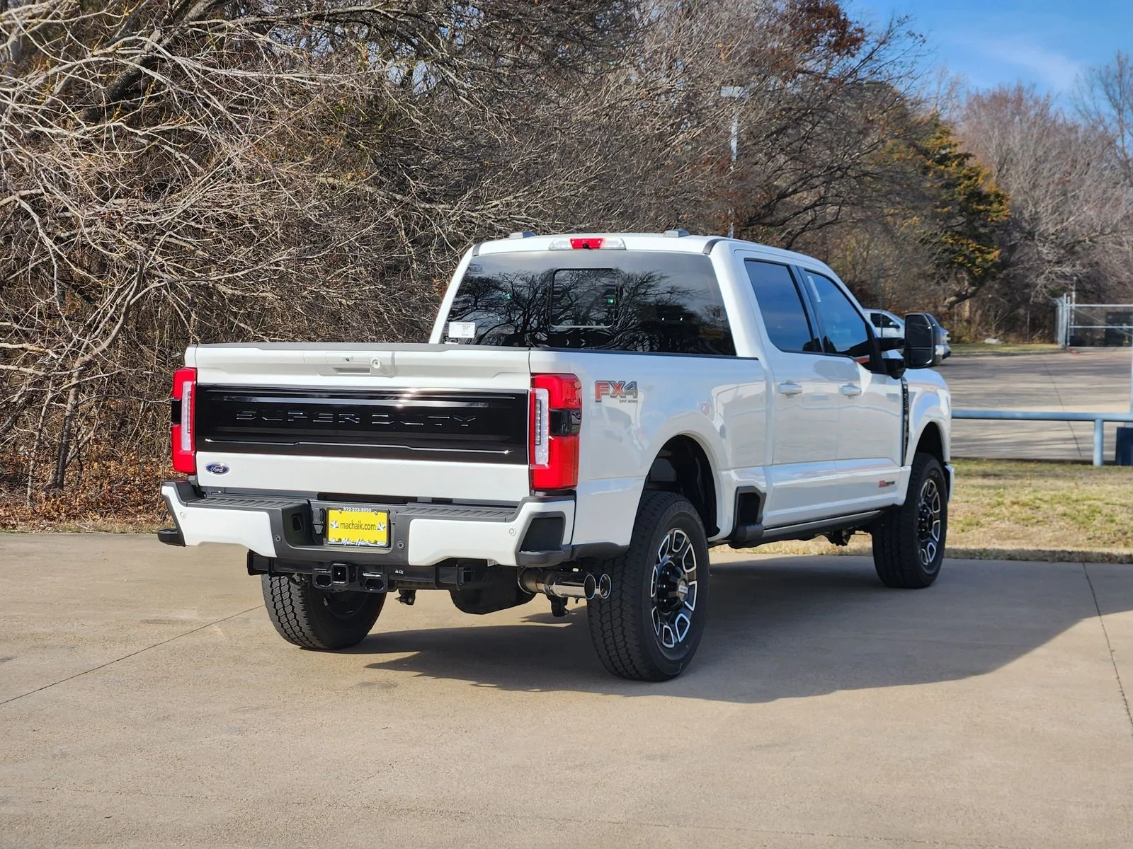New 2026 Star White Metallic Tri-Coat Ford F-250® Platinum® image 4