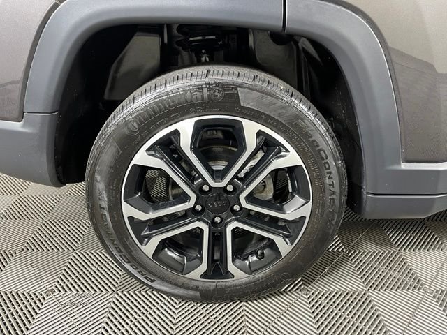 Used 2023 Gray Jeep Limited image 12