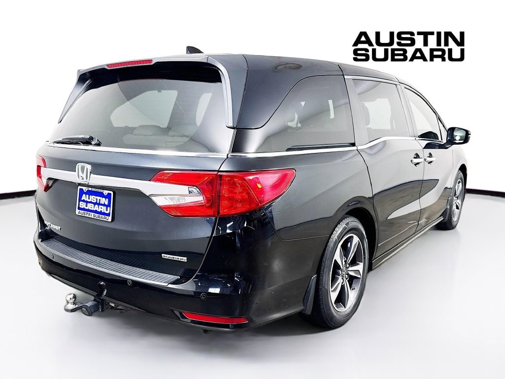 Certified Used 2019 Crystal Black Pearl Honda Touring image 8