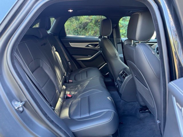 New 2026 Santorini Black Jaguar P250 R-Dynamic S image 17