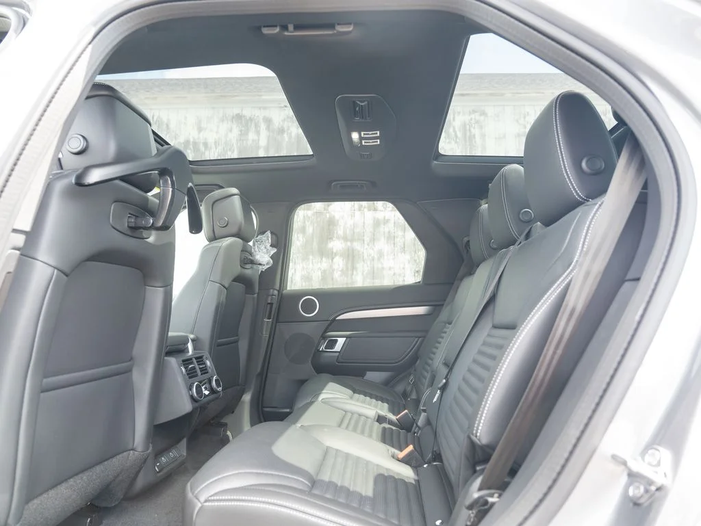 New 2026 Gray Land Rover Dynamic SE image 21