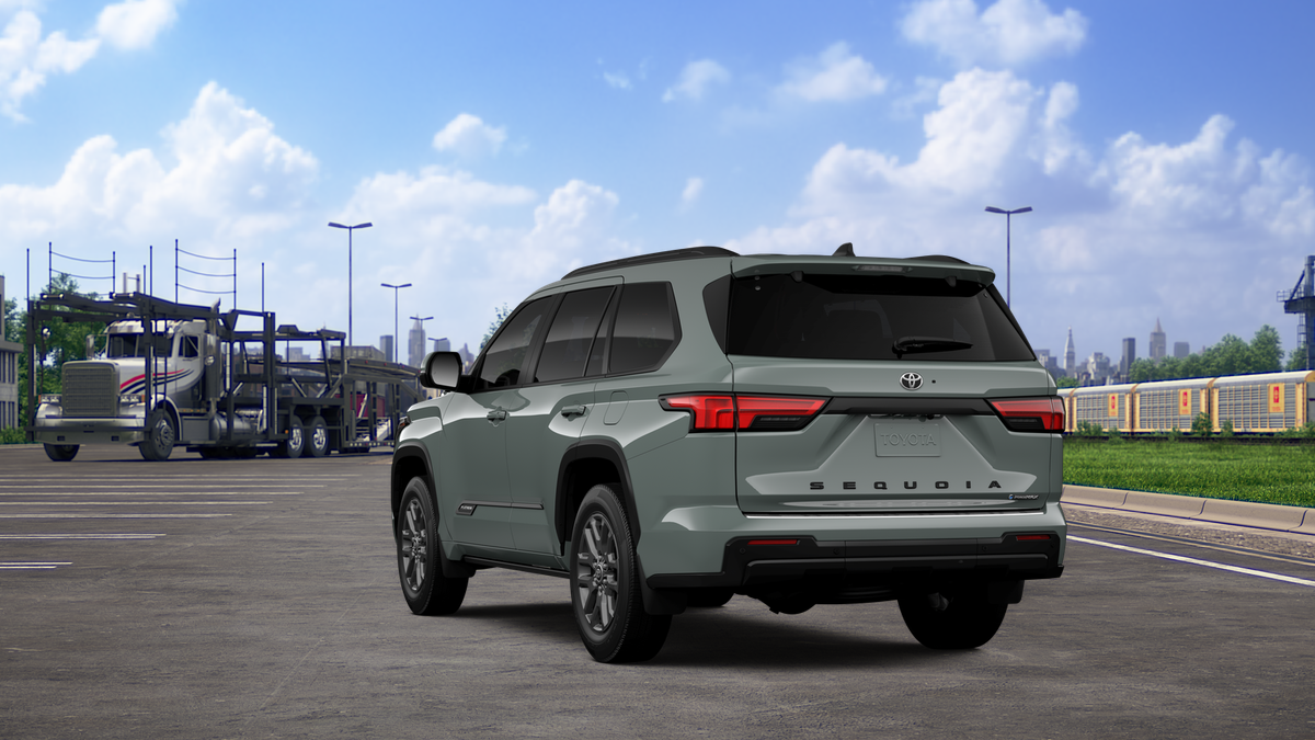 New 2026 Lunar Rock Toyota Platinum image 30
