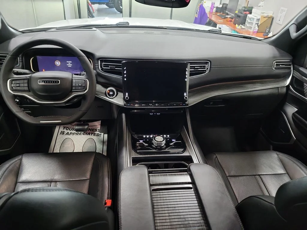 Used 2023 White Jeep Series II image 3