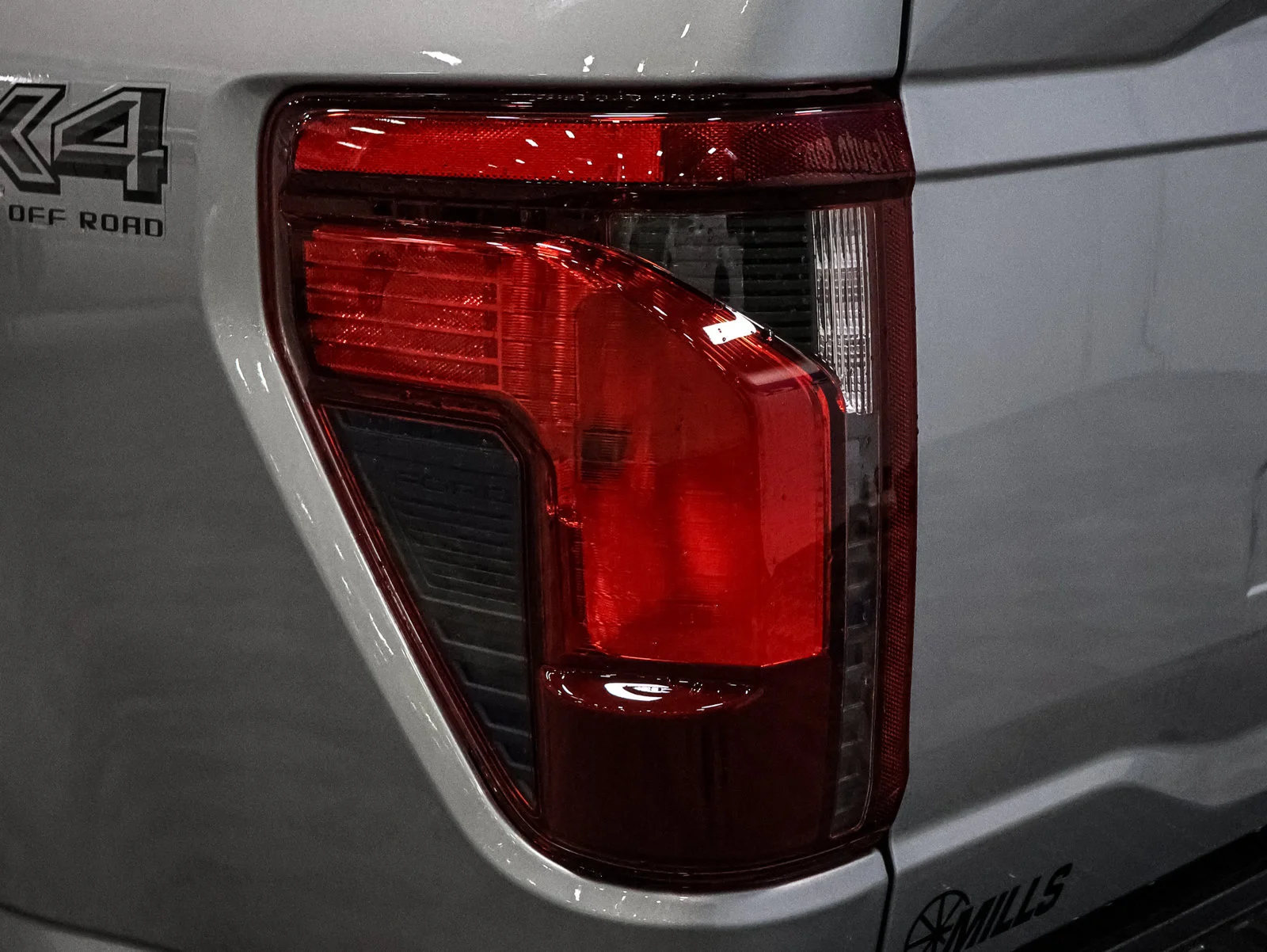 Used 2026 Iconic Silver Metallic Ford XLT image 14