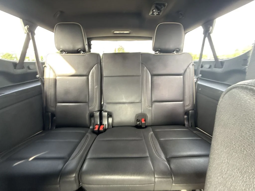 Certified Used 2023 Silver GMC SLT image 23