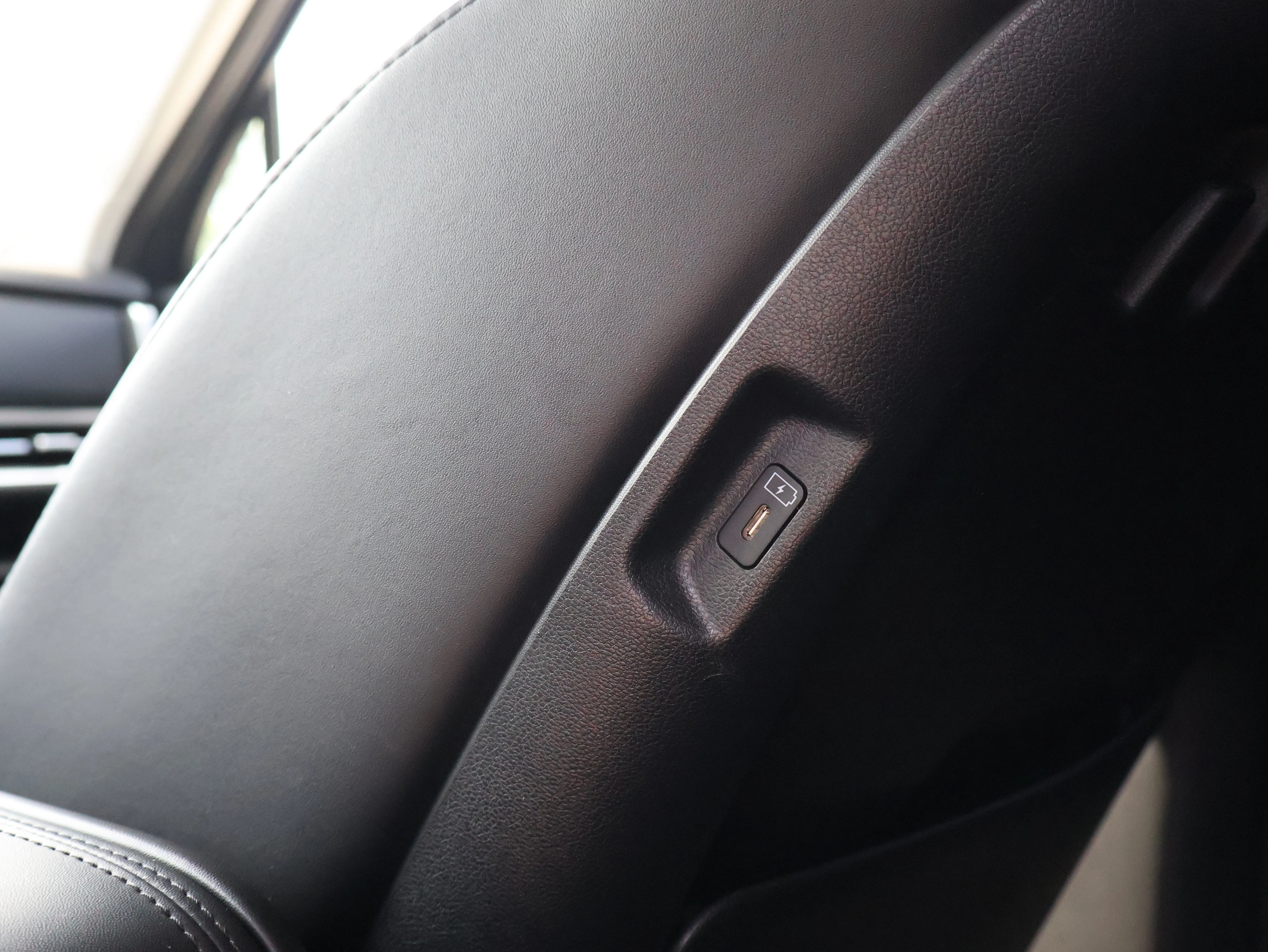Used 2025 Ecotronic Gray Hyundai SEL image 22