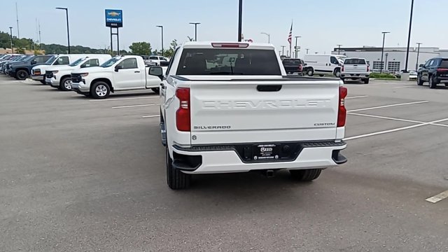 2026 Chevrolet Silverado 1500 Custom - Photo 7