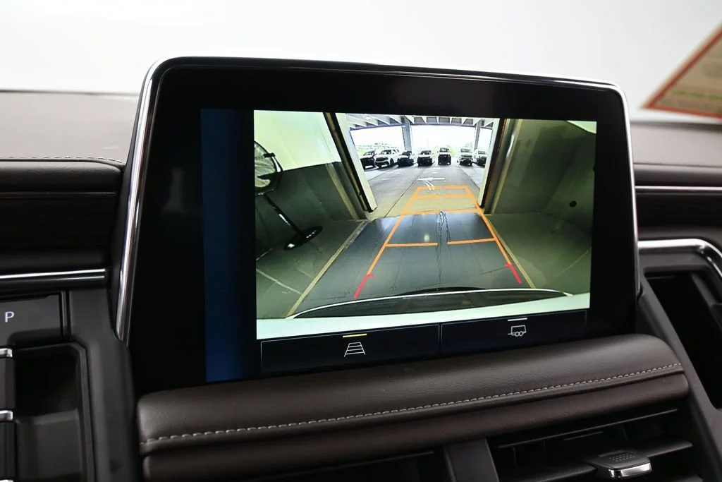 Used 2024 Summit White Chevrolet LT image 41