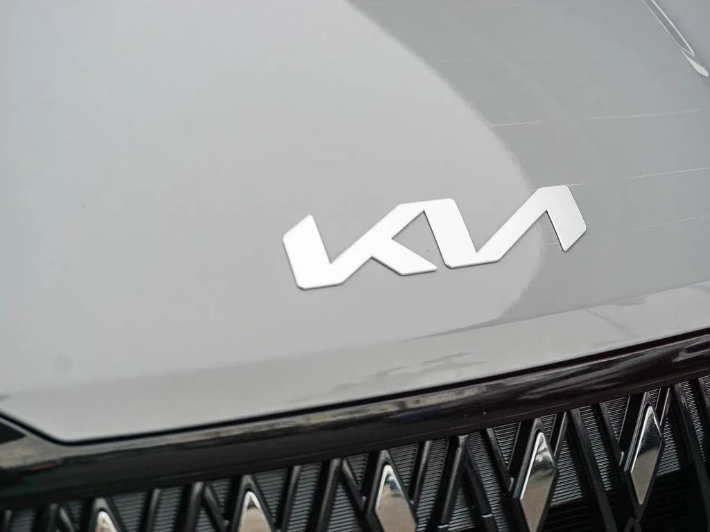 Certified Used 2025 White Kia EX image 12
