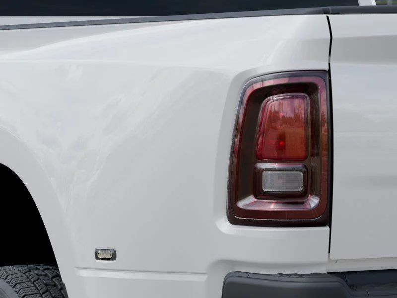 New 2026 Bright White Clear-Coat Exterior Paint RAM Tradesman image 10