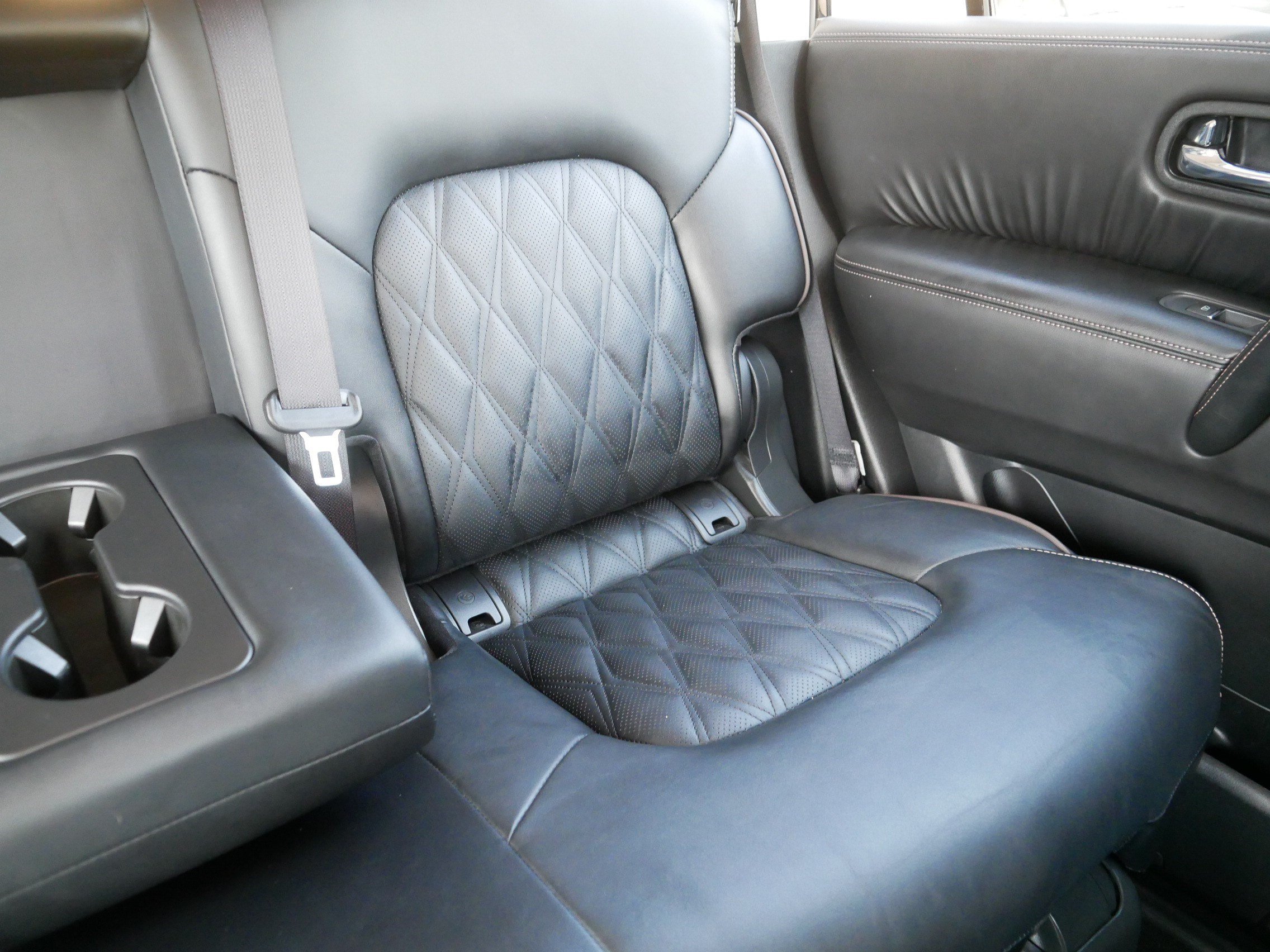 Used 2024 Super Black Nissan Platinum image 14
