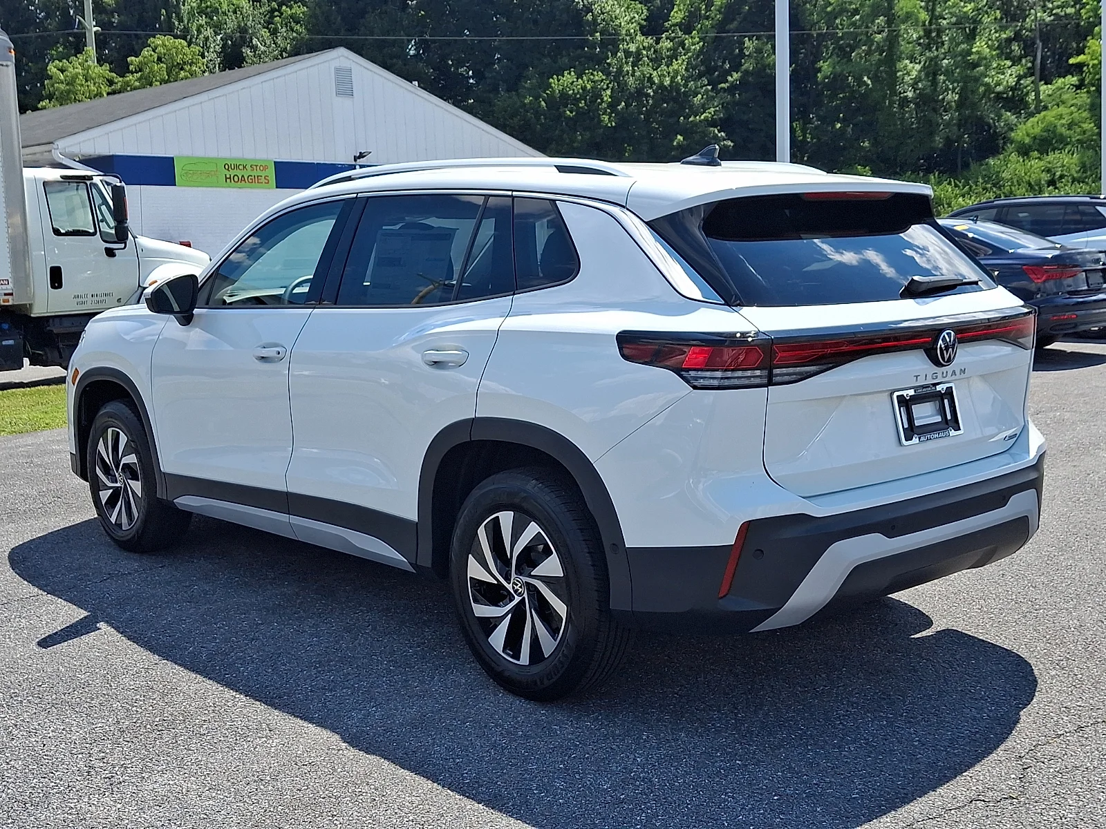 New 2026 Pure White - 0Q0Q Volkswagen S image 4