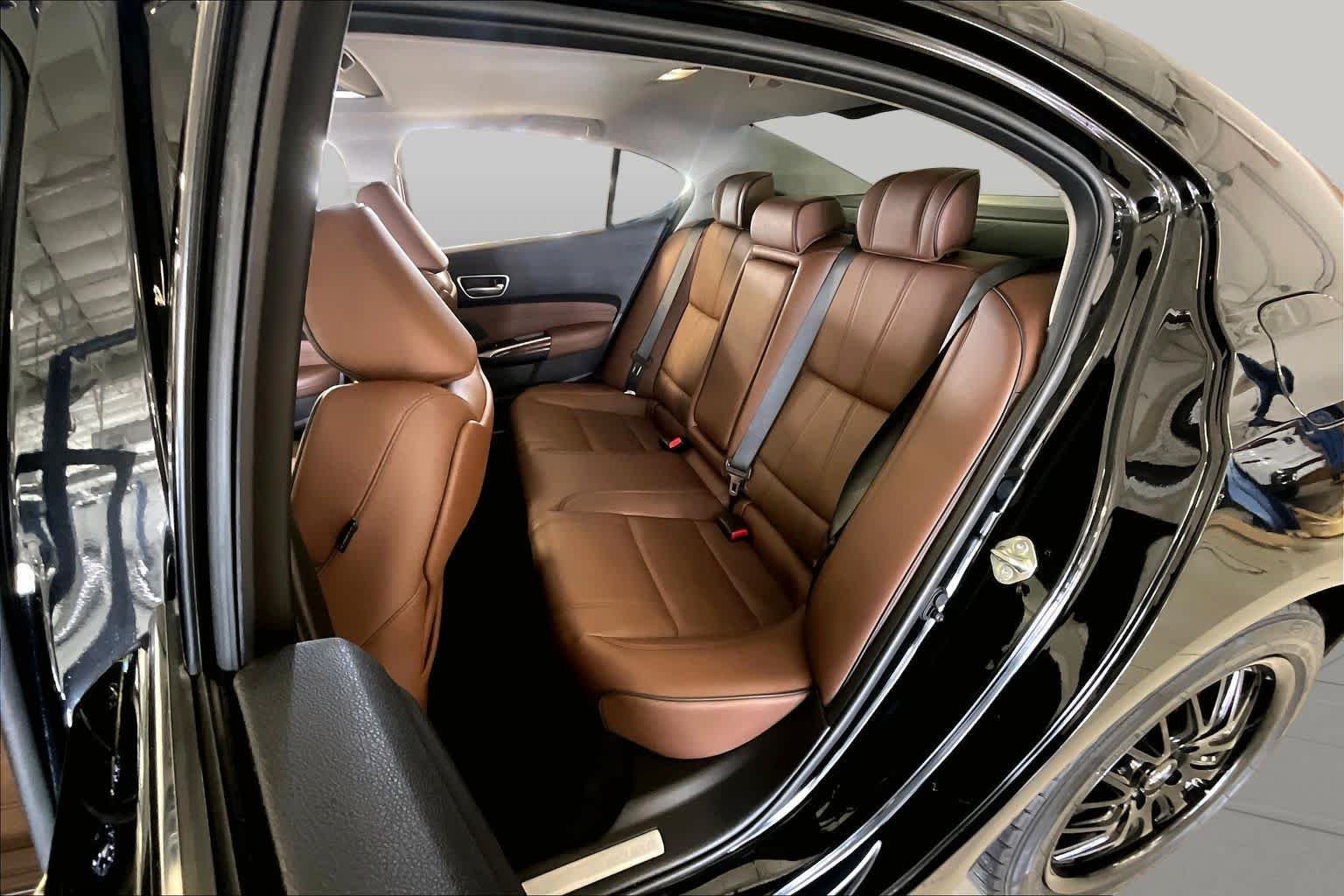Used 2018 Crystal Black Pearl Acura w/Advance Pkg image 18