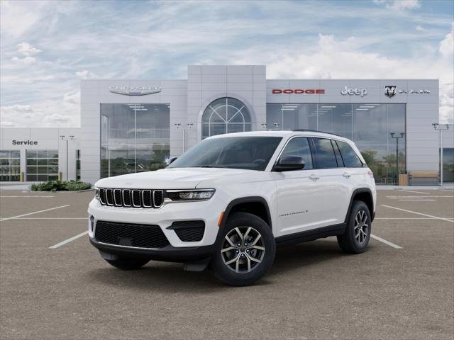 New 2027 Bright White Clear-Coat Paint Jeep  image 27