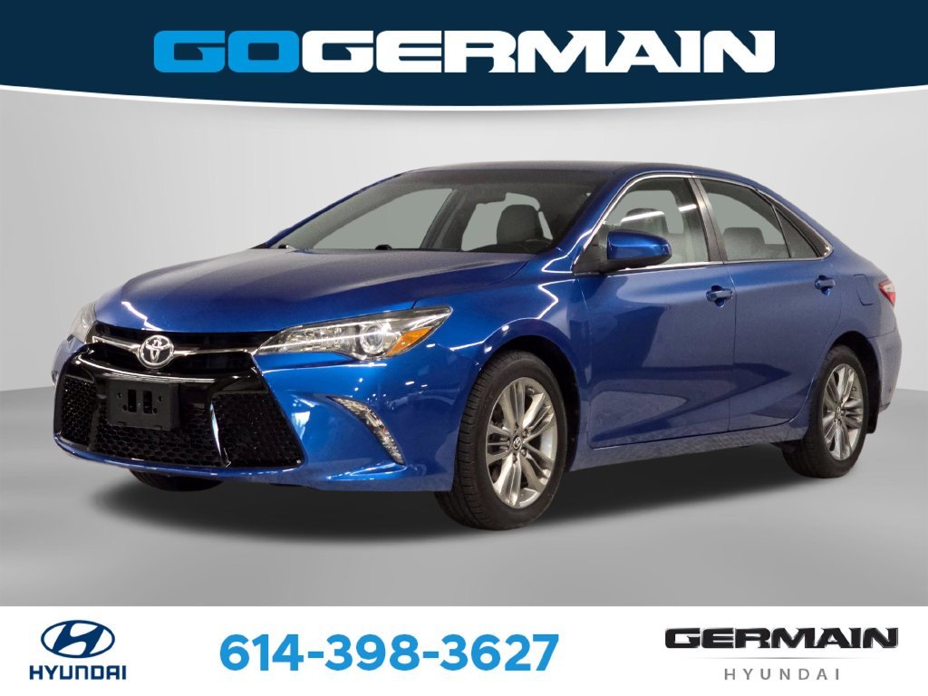 Used 2017 Blue Toyota SE image 1