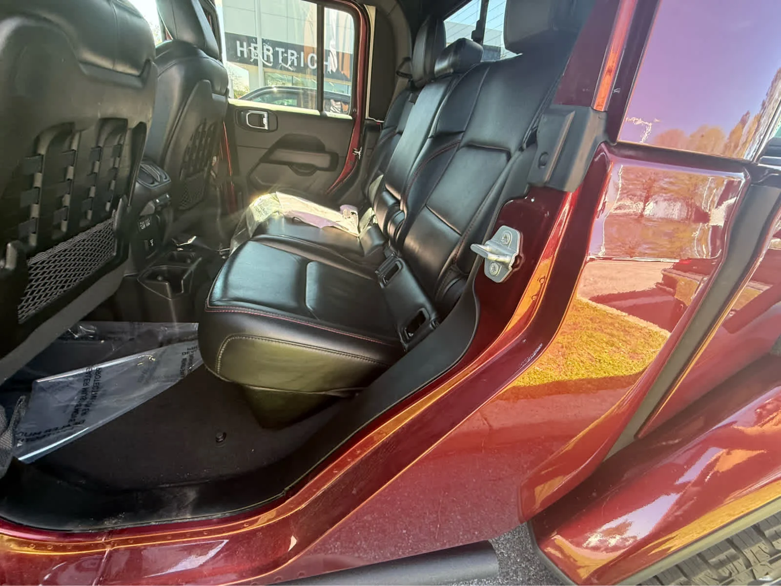 Used 2021 Snazzberry Pearlcoat Jeep Rubicon image 11