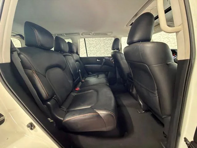 Used 2018 Pearl White Nissan SL image 14