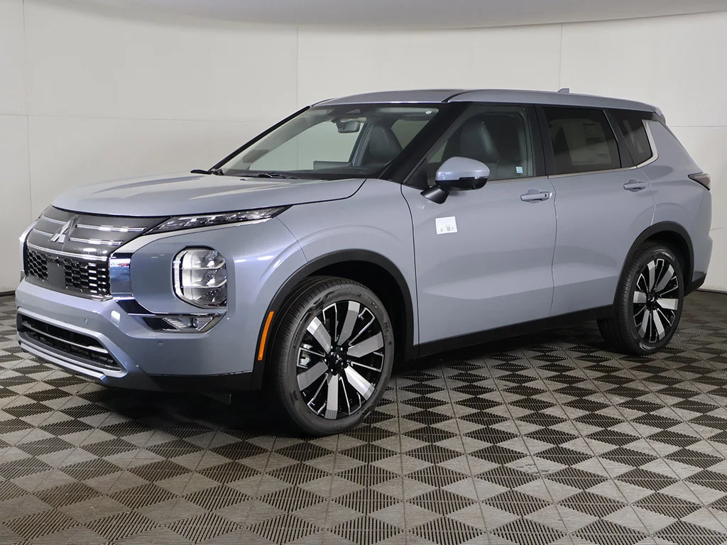 New 2026 Gray Mitsubishi SE image 10